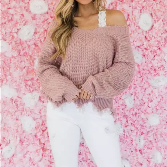Price Firm💕 Pink Distressed Sweater 💕 - Picture 2 of 3